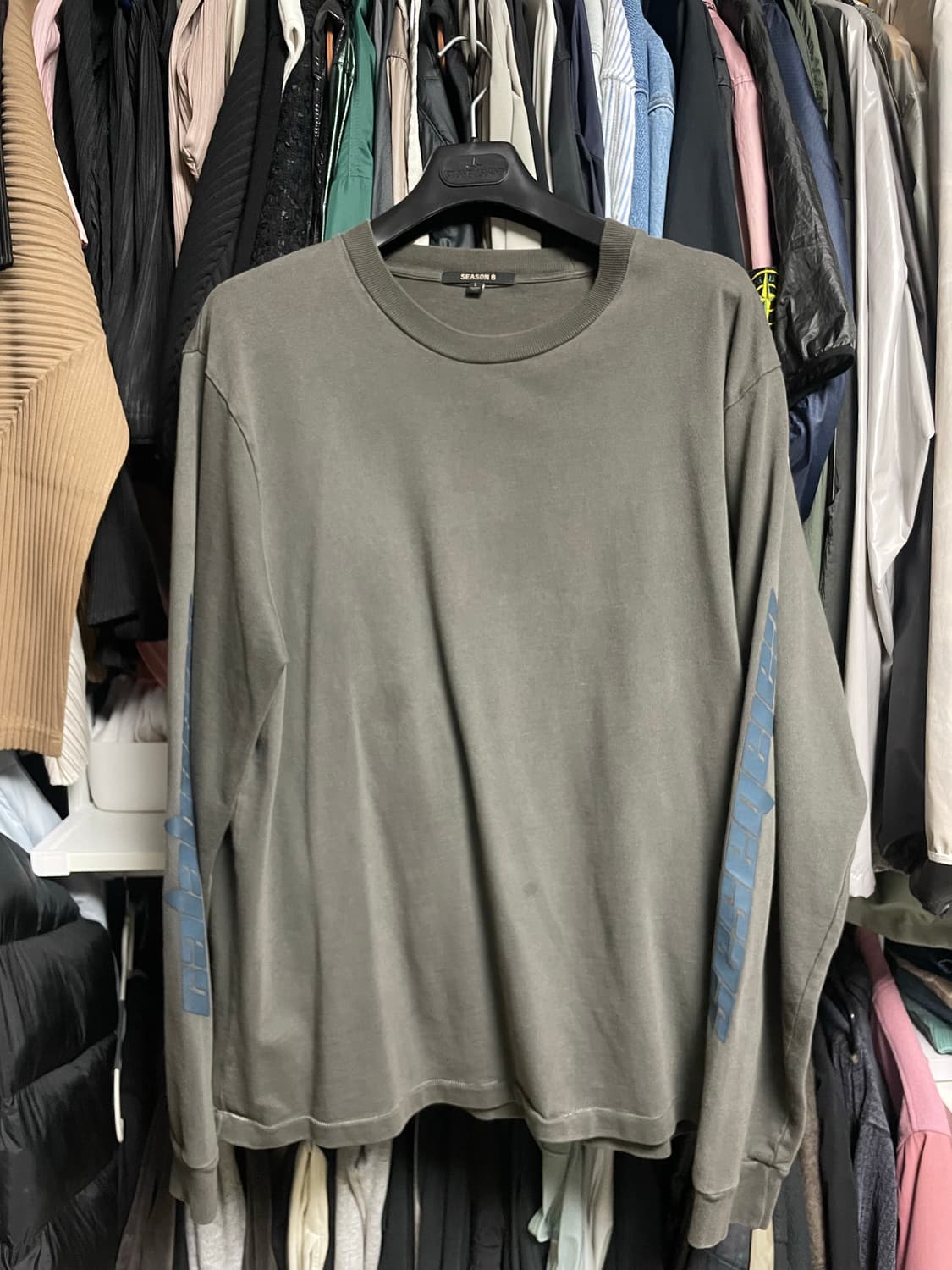 [L] 이지 시즌6 칼라바사스 롱슬리브 상품이미지1