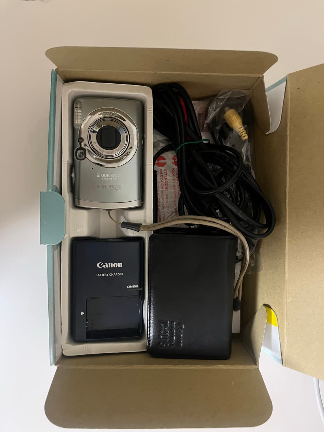 Canon ixus 800is 풀박스 (박보영, 진 디카) (작례 O) 상품이미지1