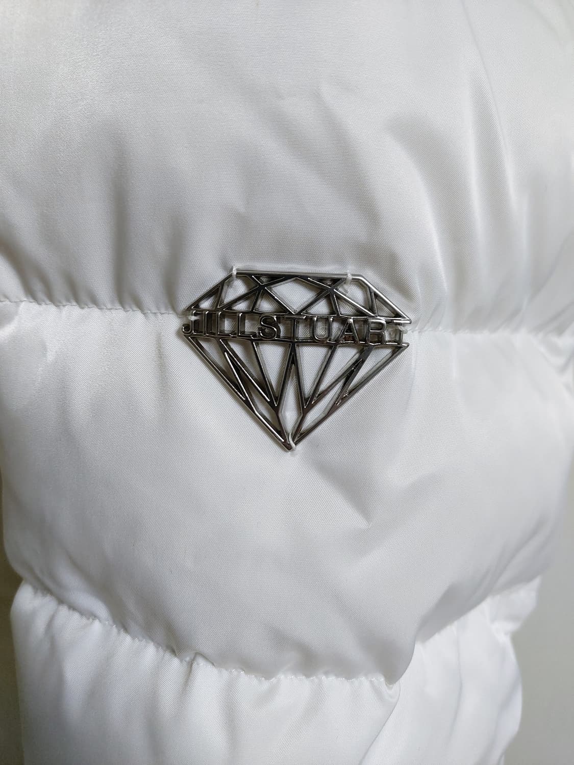 질스튜어트 뉴욕 여성 A라인 구스다운 패딩 (88사이즈) 상품이미지4