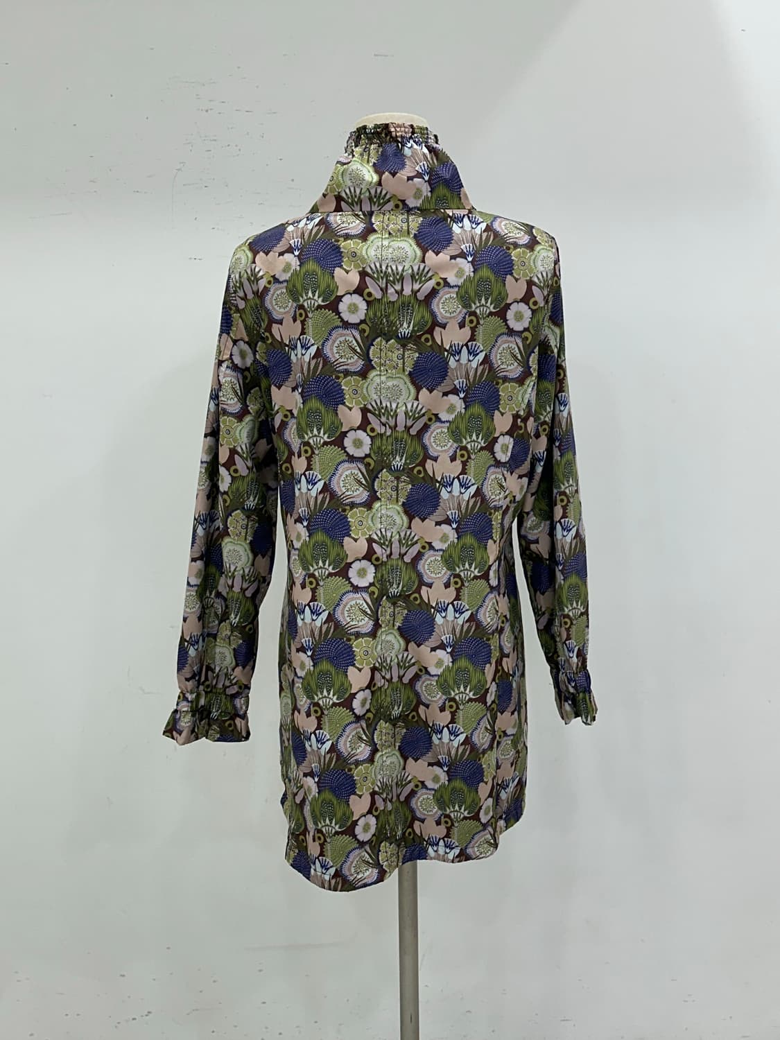 오일릴리 간절기 바람막이 상품이미지5