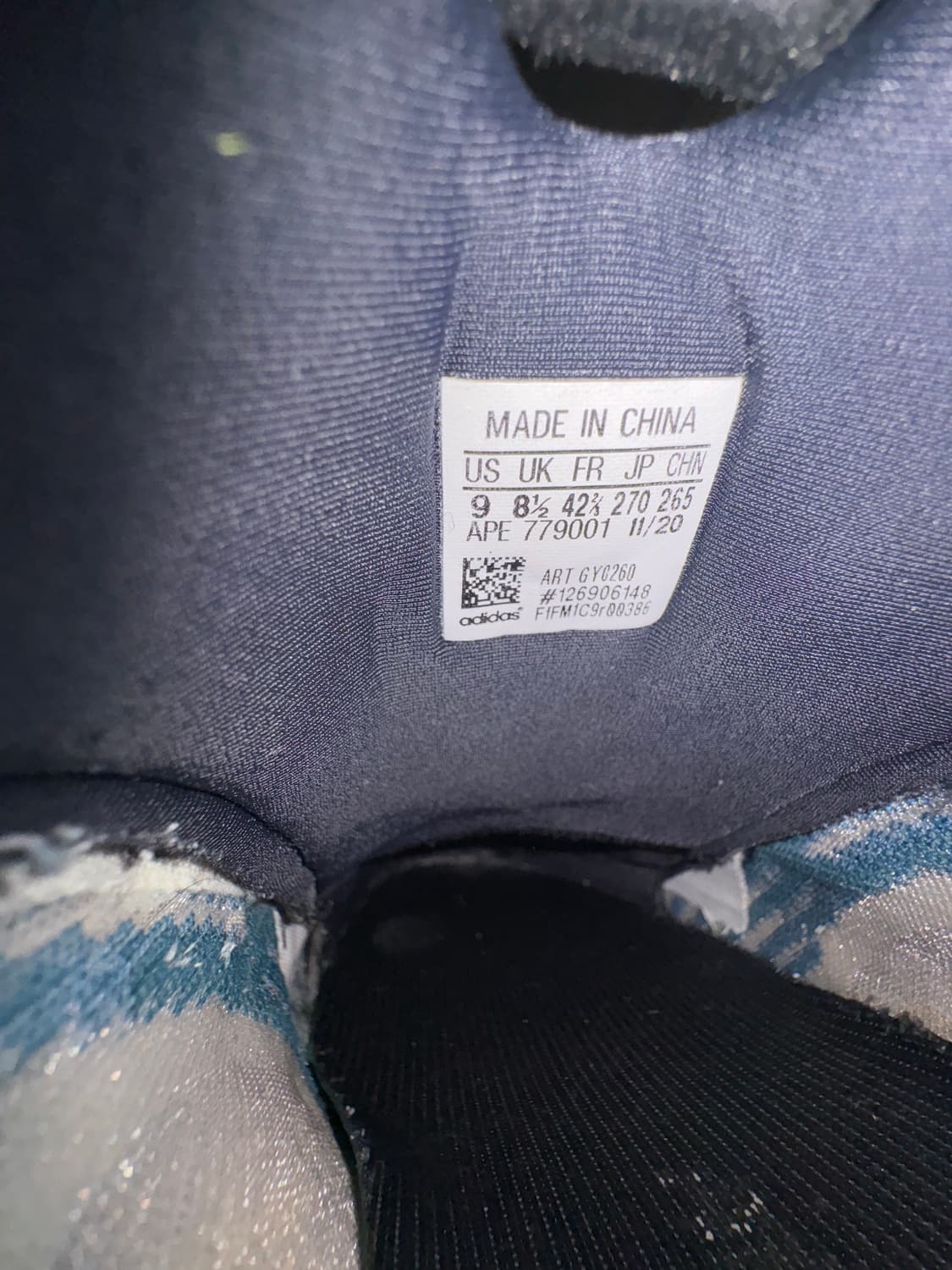 아디다스 이지 700 V3 카이아나이트 270 상품이미지2