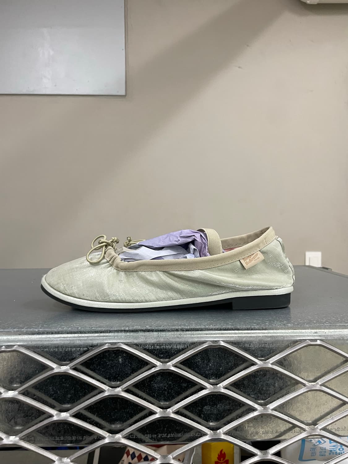 락피쉬웨더웨어 위즐리 스크런치 플랫슈즈 250 상품이미지1