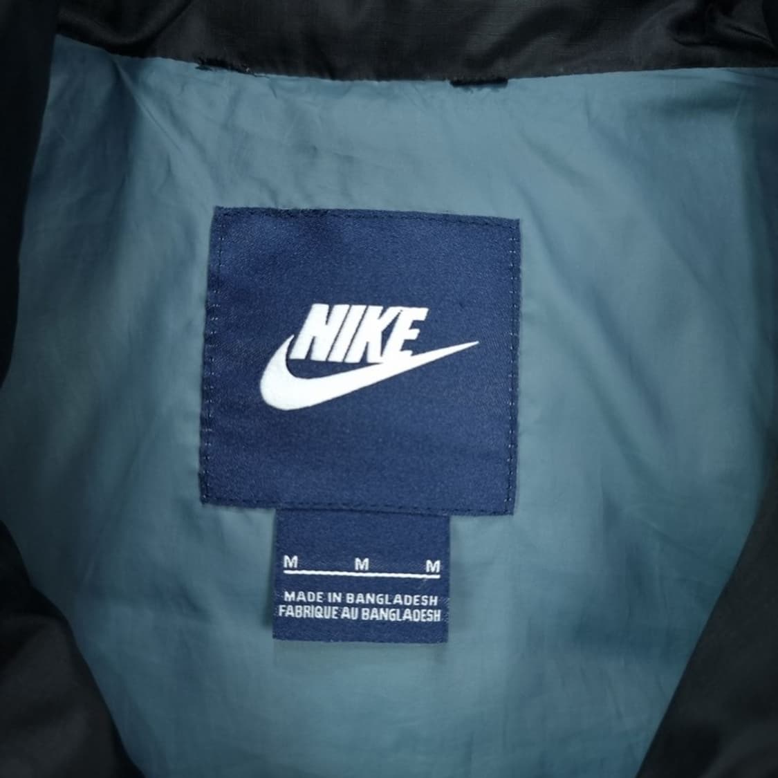 [나이키] 로고 프린팅 덕다운 패딩 베스트 조끼 블랙 M19769 상품이미지8