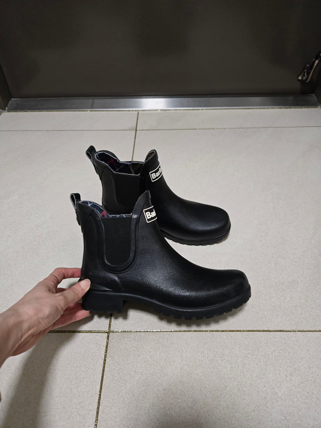 [225-230] Barbour 바버 첼시 레인부츠 상품이미지1