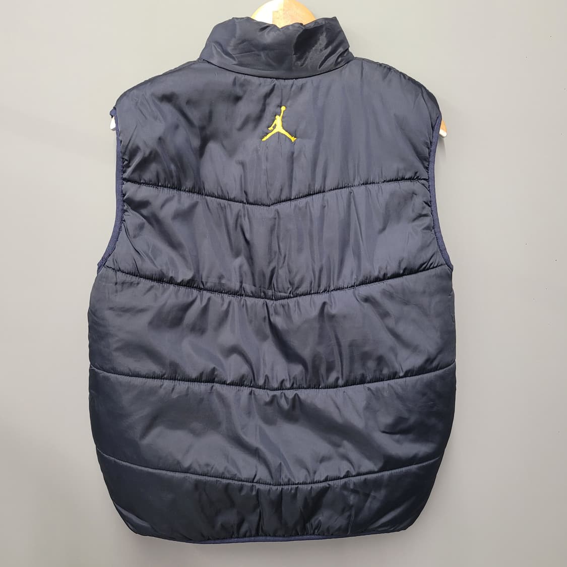 나이키 조던 00's 점프맨 패딩조끼 상품이미지2