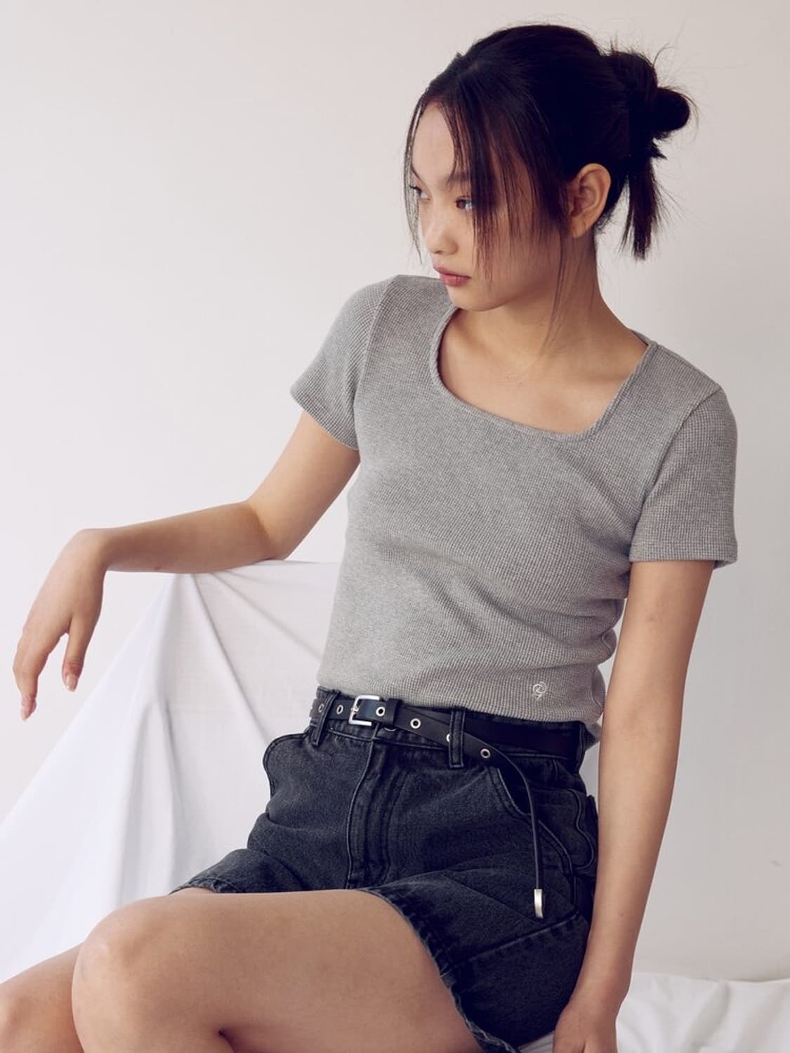 구호 플러스 kuho plus 스퀘어 넥 와플 반팔 티셔츠 상품이미지1