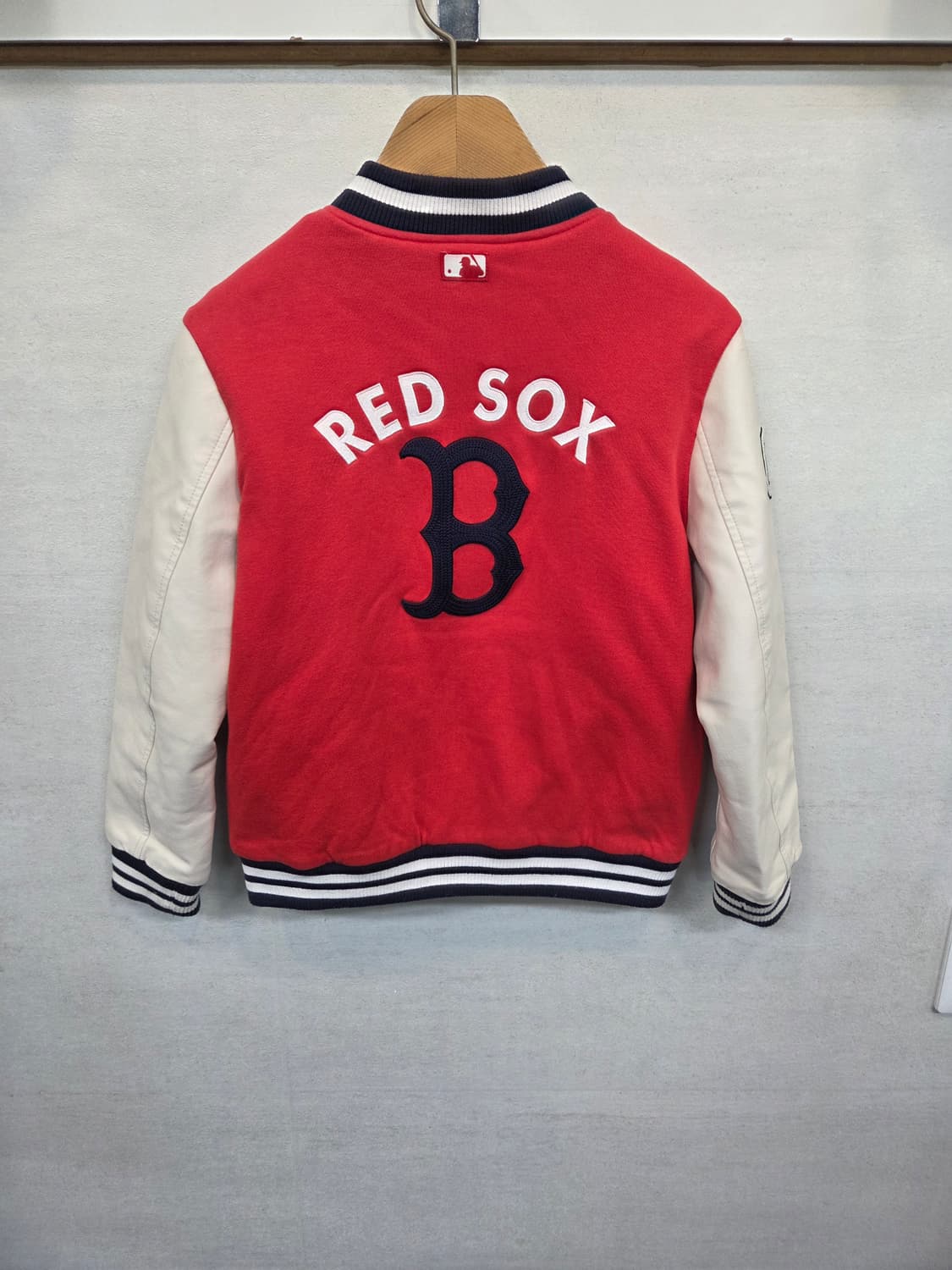 엠엘비 키즈 보스턴 레드삭스 안감누빔 가죽 바시티자켓 130 상품이미지2