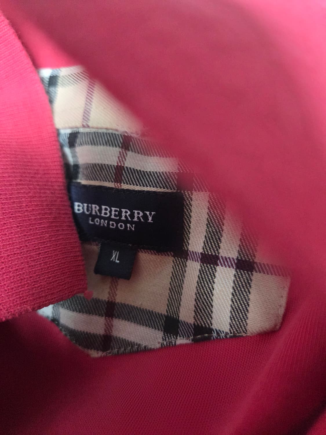 버버리 런던 핫핑크 긴팔 카라티 100정도 레플리카 상품이미지2