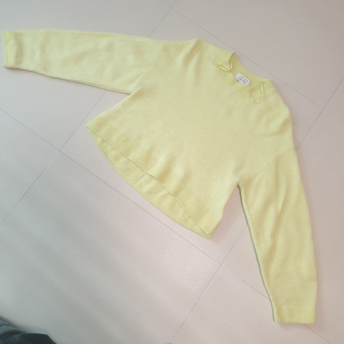 앤아더스토리즈 반크롭 기장 니트 상품이미지2