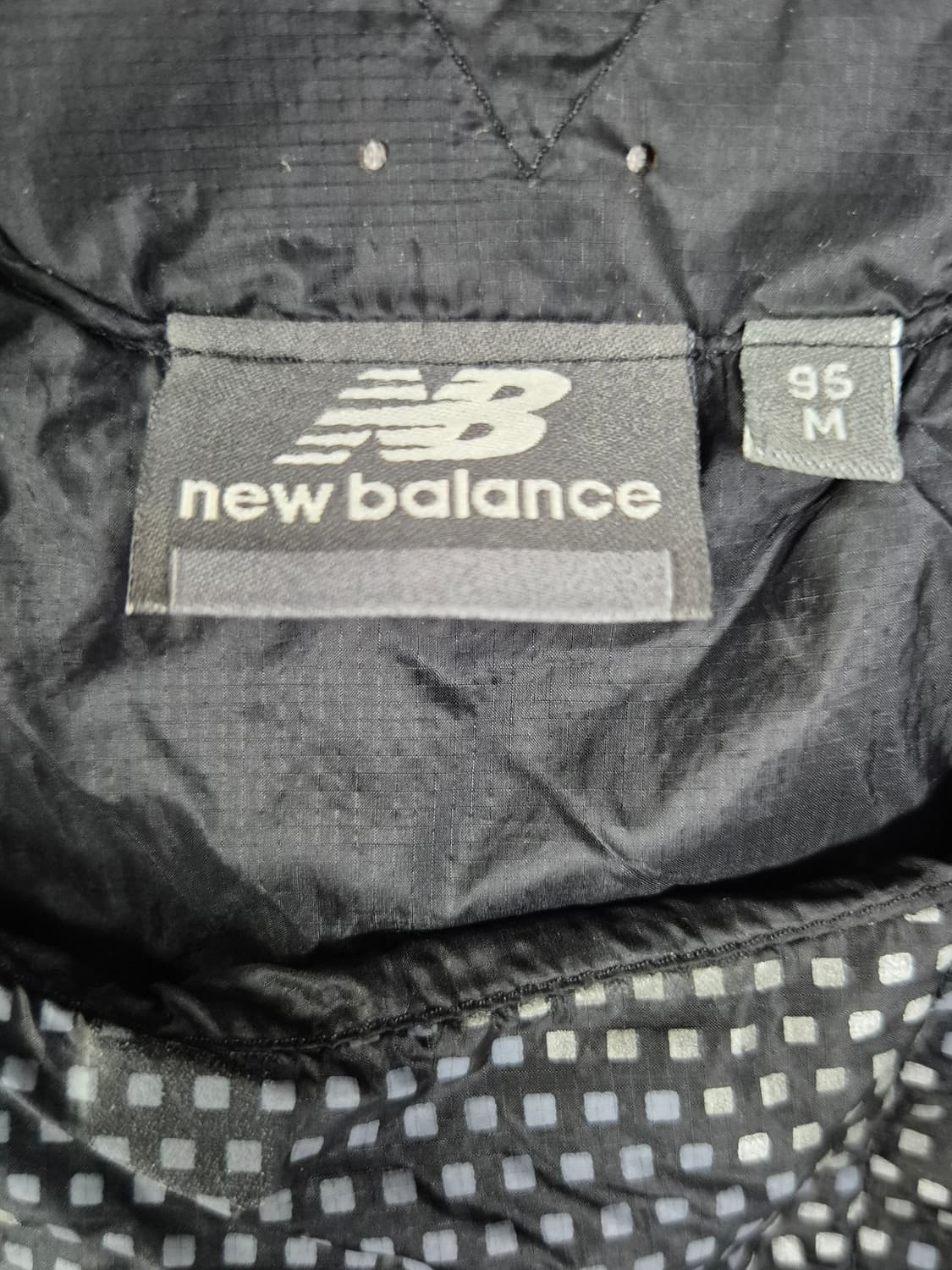 NEW BALANCE 조끼패딩 상품이미지3