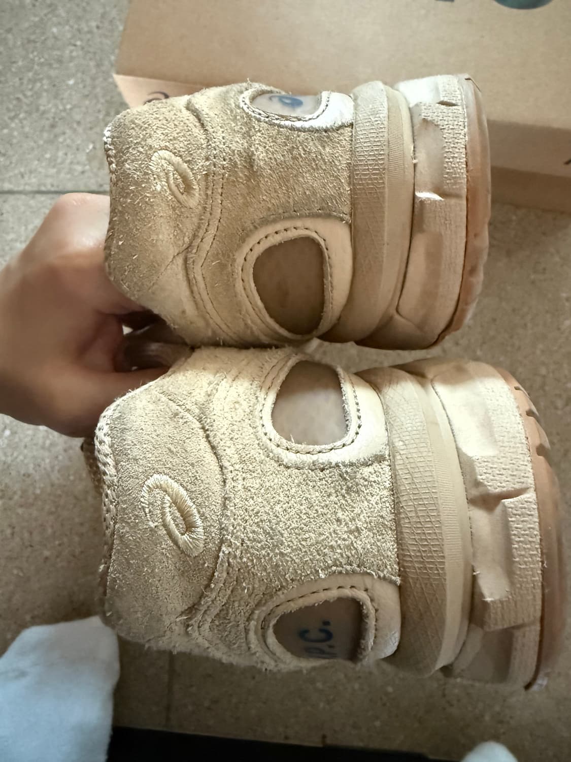 아식스 X 아페쎄 apc 젤소노마 상품이미지4