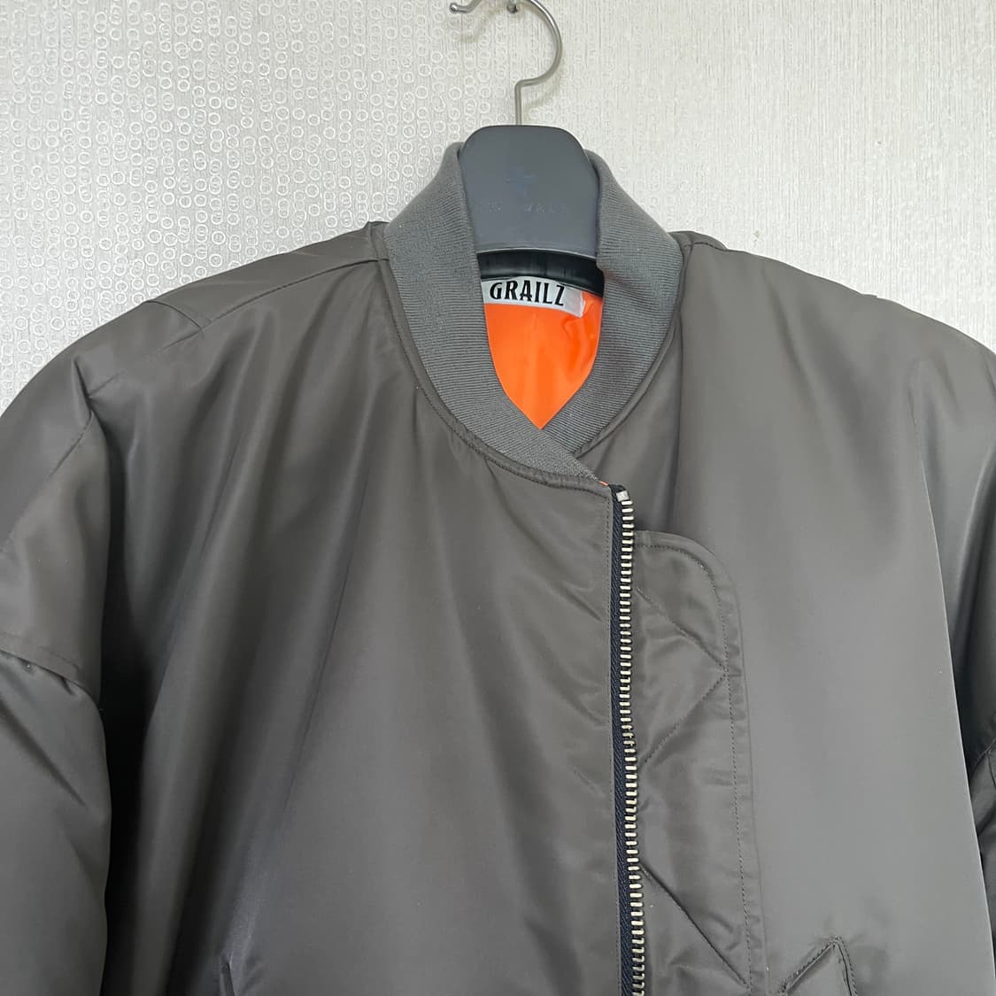 그레일즈 몬스터 봄버 자켓 상품이미지3