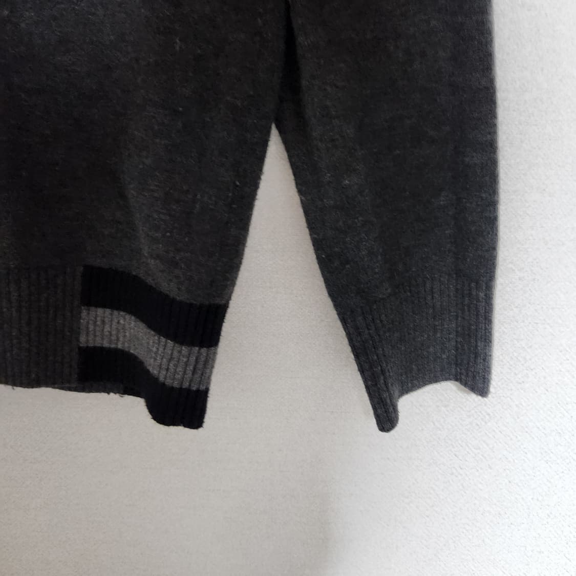 23년 베네통 니트 남95 상품이미지4