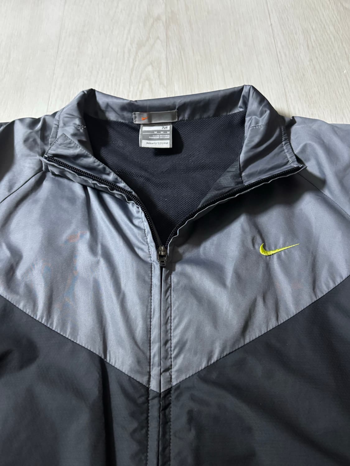 나이키 바람막이 M 상품이미지5
