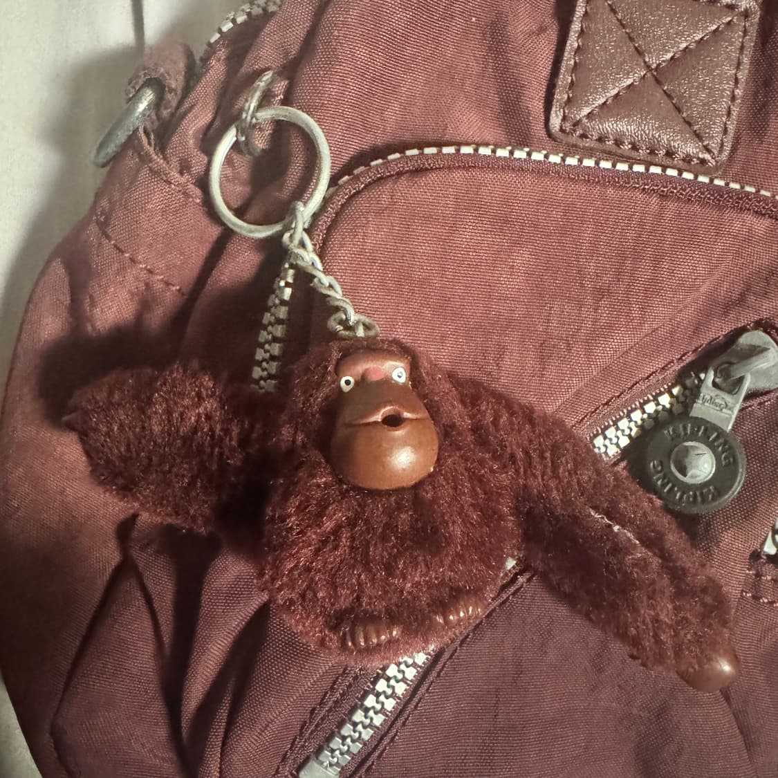 키플링 팥색 가방 상품이미지2