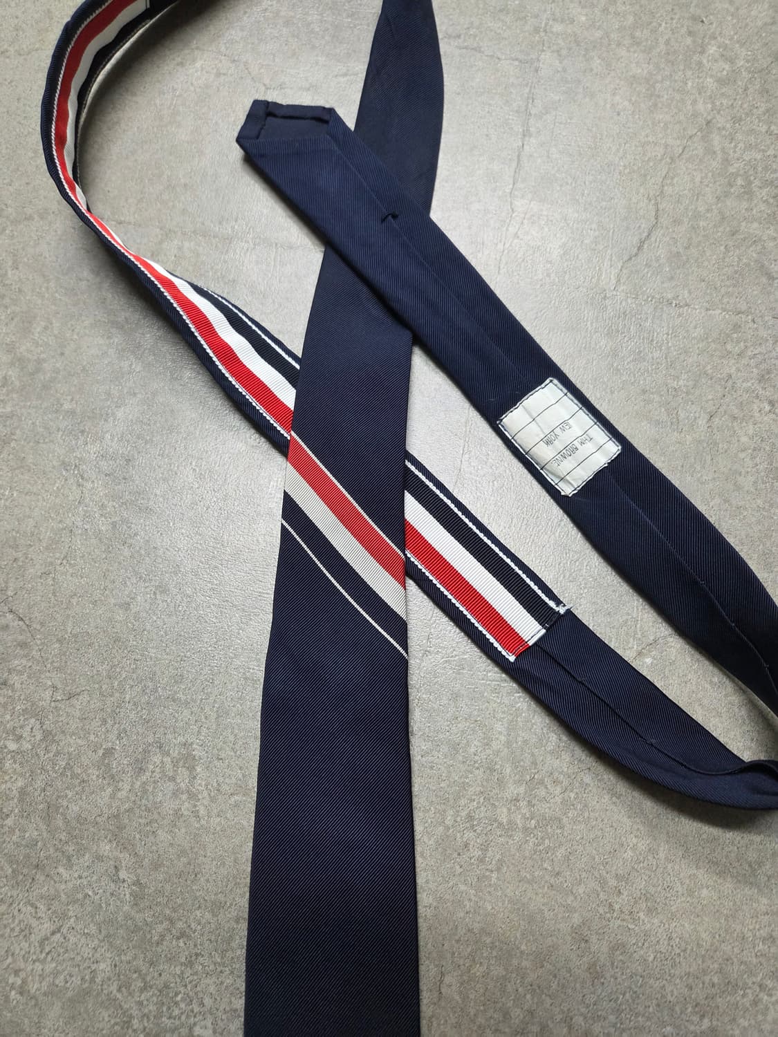 톰브라운 네이비 삼선 넥타이 상품이미지1