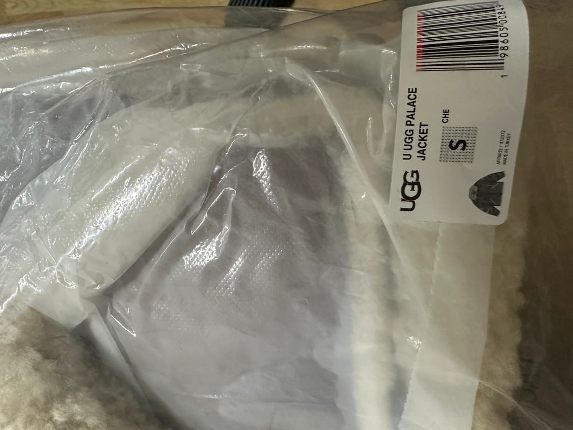 팔라스 x 어그 무스탕 상품이미지7