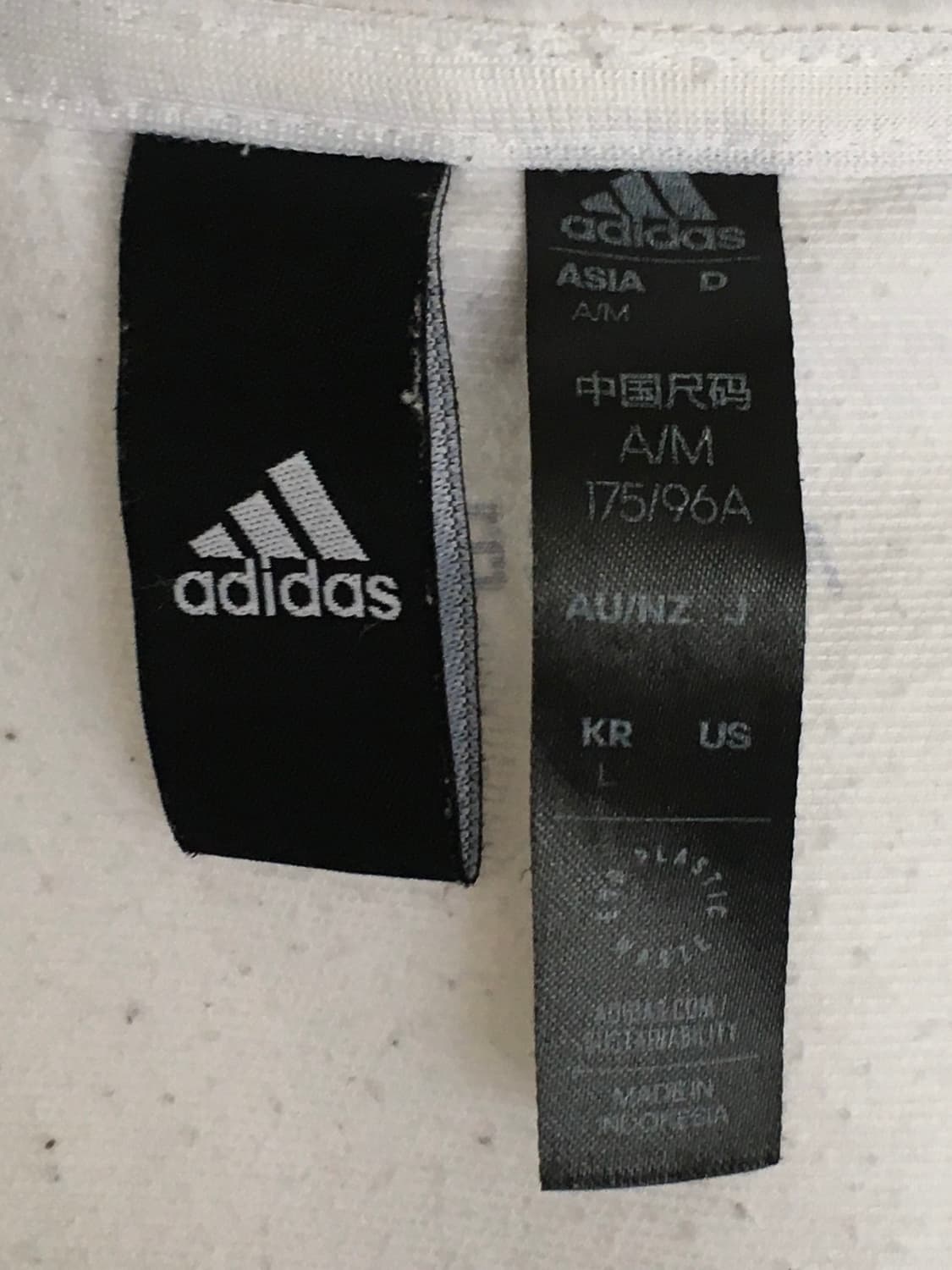 아디다스 화이트 바람막이 상품이미지5