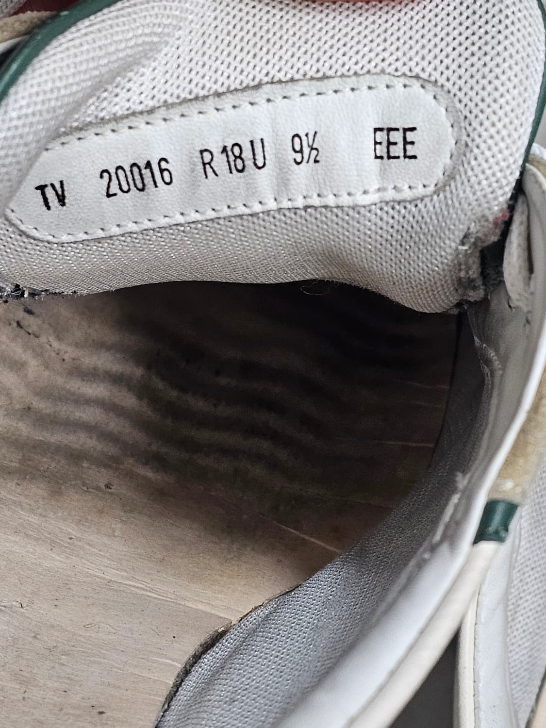 페라가모스니커즈 290 상품이미지6