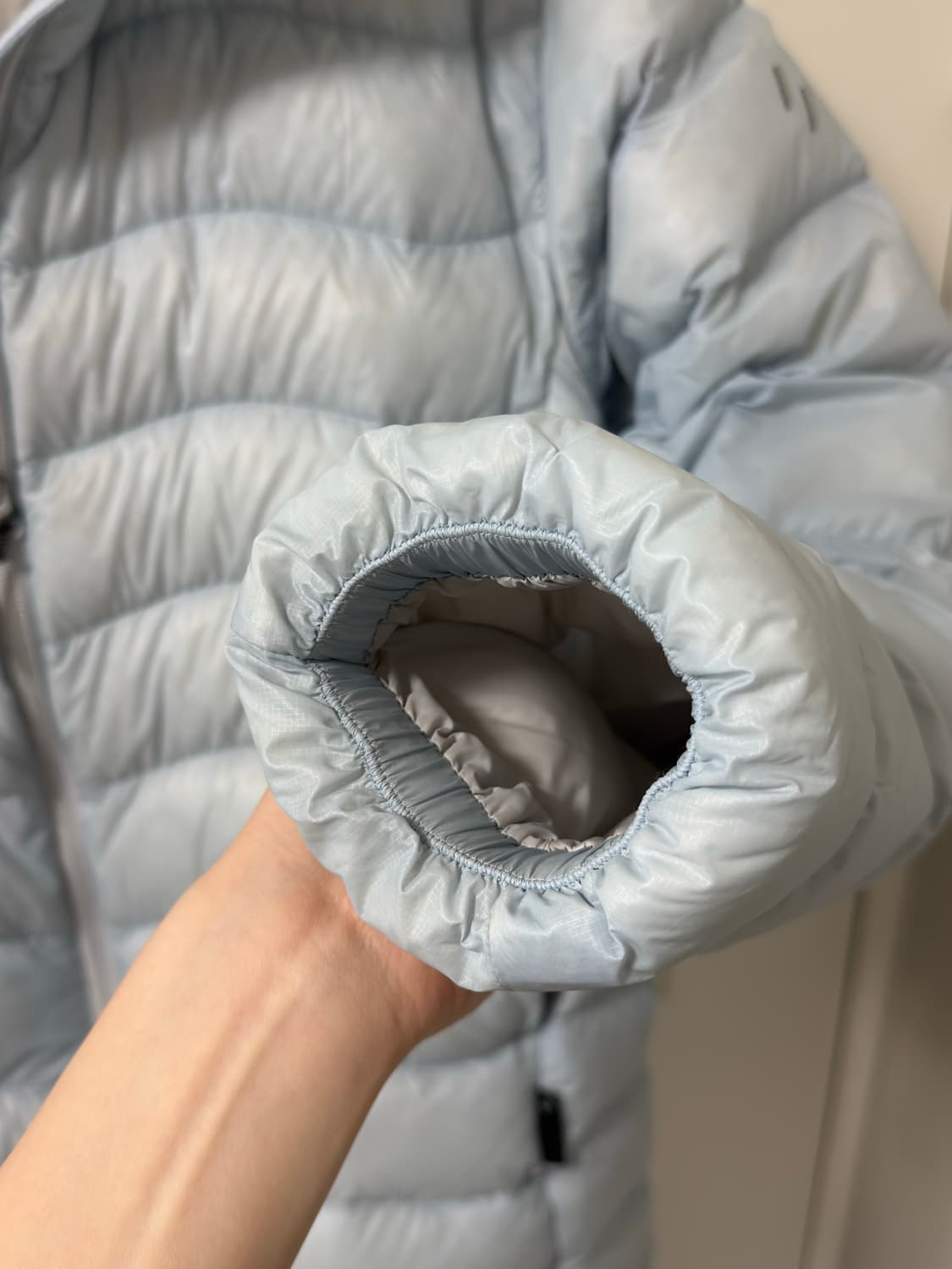 웰터익스페리먼트 경량패딩 스카이블루 2사이즈 상품이미지7