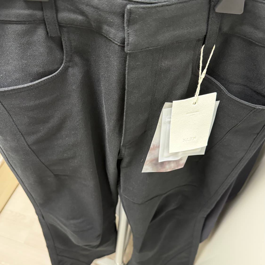 단순개봉)xlim EP.8 05 트라우저 블랙 상품이미지3