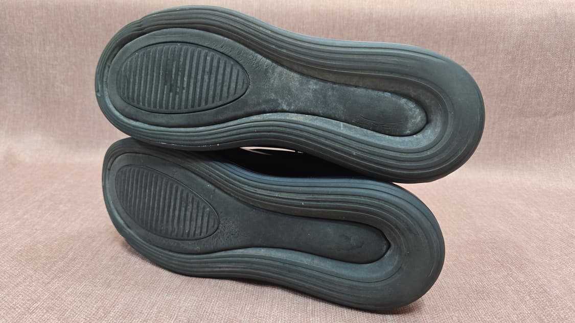 나이키 275mm- 에어맥스 720 올블랙 스니커즈  상품이미지6