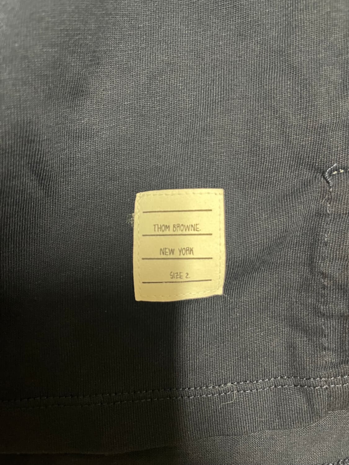 톰브라운 삼선 포켓 반팔티 Size.2 상품이미지3