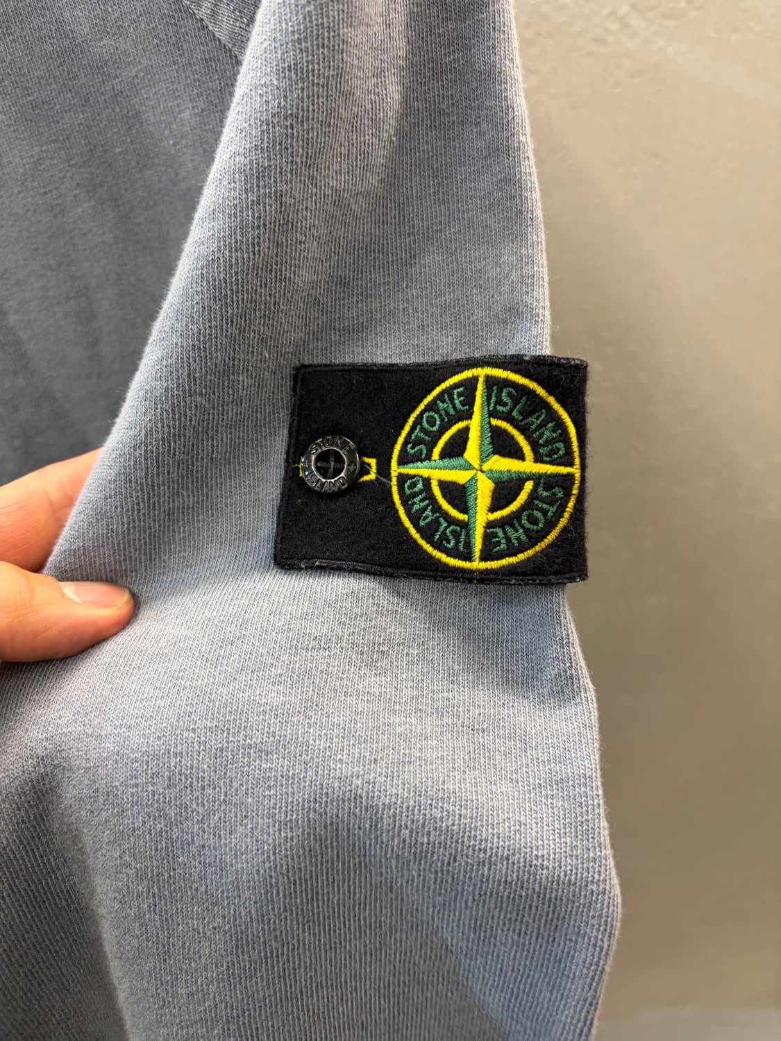 스톤 아일랜드 맨투맨 스카이블루 105 상품이미지4