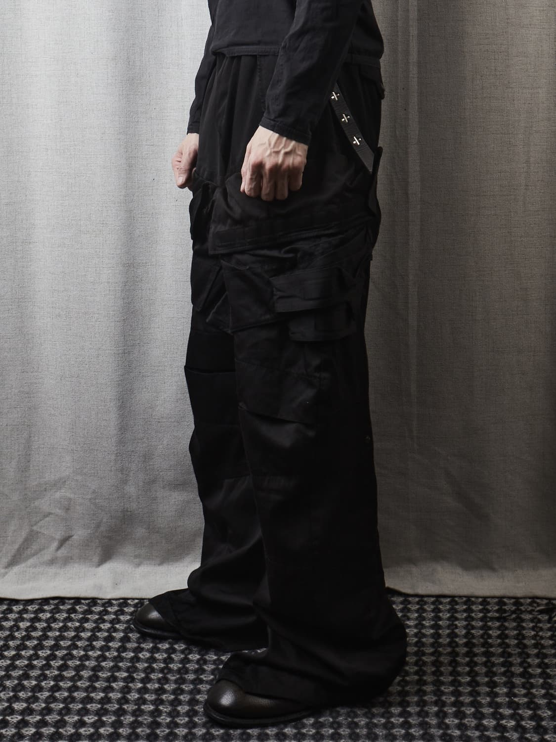 Julius FW 2023 와이드 카고 팬츠 상품이미지9