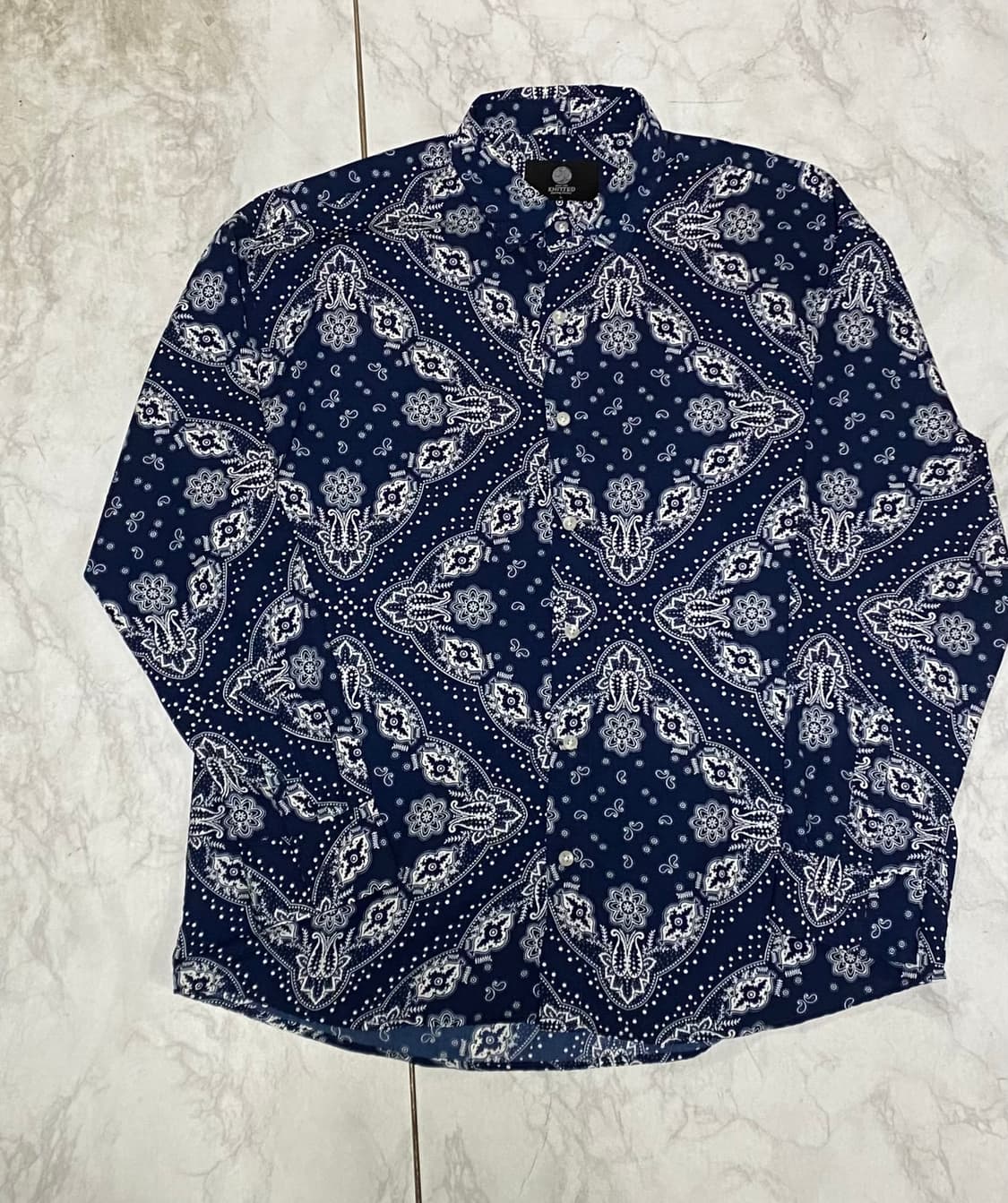 니티드 반다나 페이즐리 긴팔티셔츠 100 ~ 105 상품이미지2