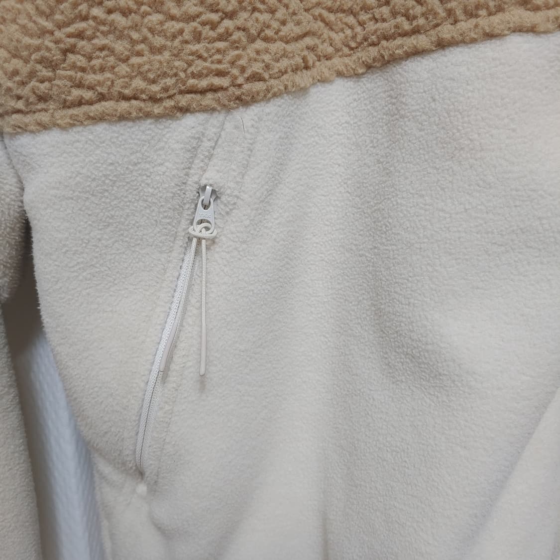 칼하트 WIP아웃도어 빅로고 후리스자켓S 상품이미지6