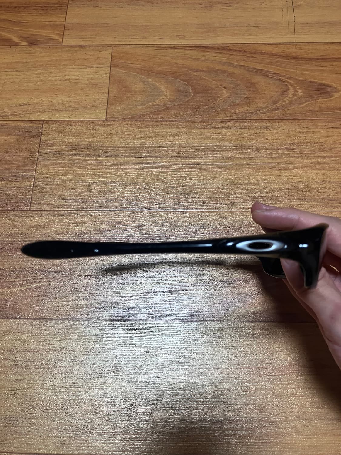 오클리 페이트 새렌즈 폴리쉬드블랙 상품이미지3