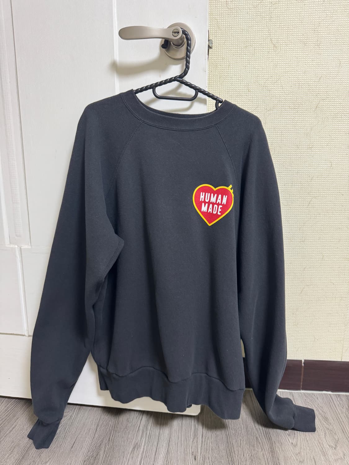 휴먼메이드 맨투맨 L 팝니다 상품이미지2