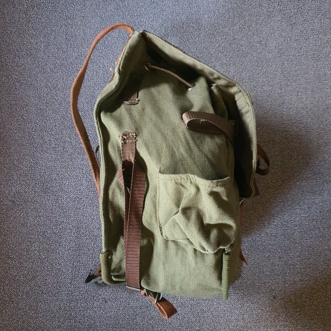 70s 루마니아군용 배낭 상품이미지4