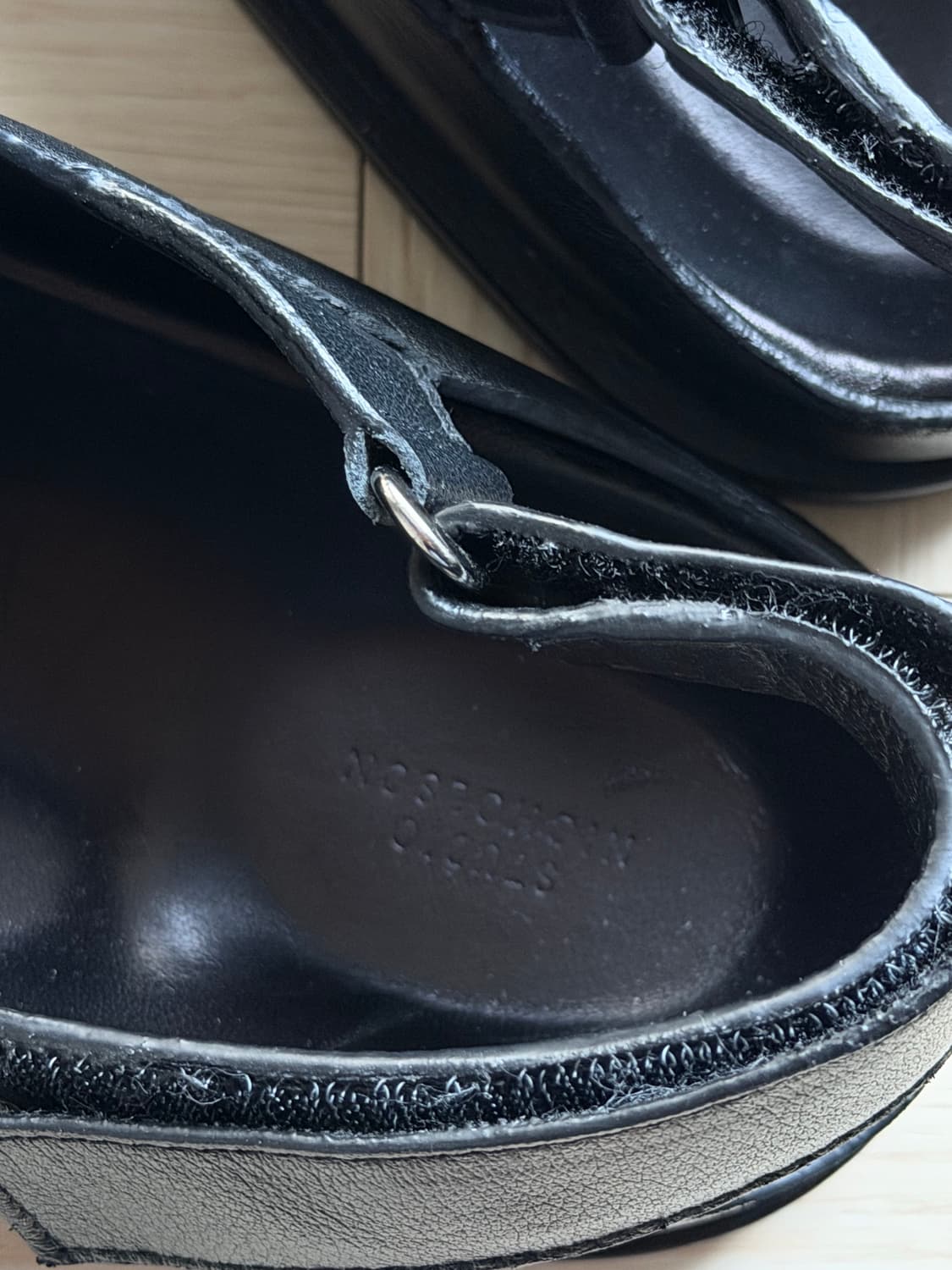 스튜디오니콜슨 블랙 가죽 뮬 슬리퍼 상품이미지4