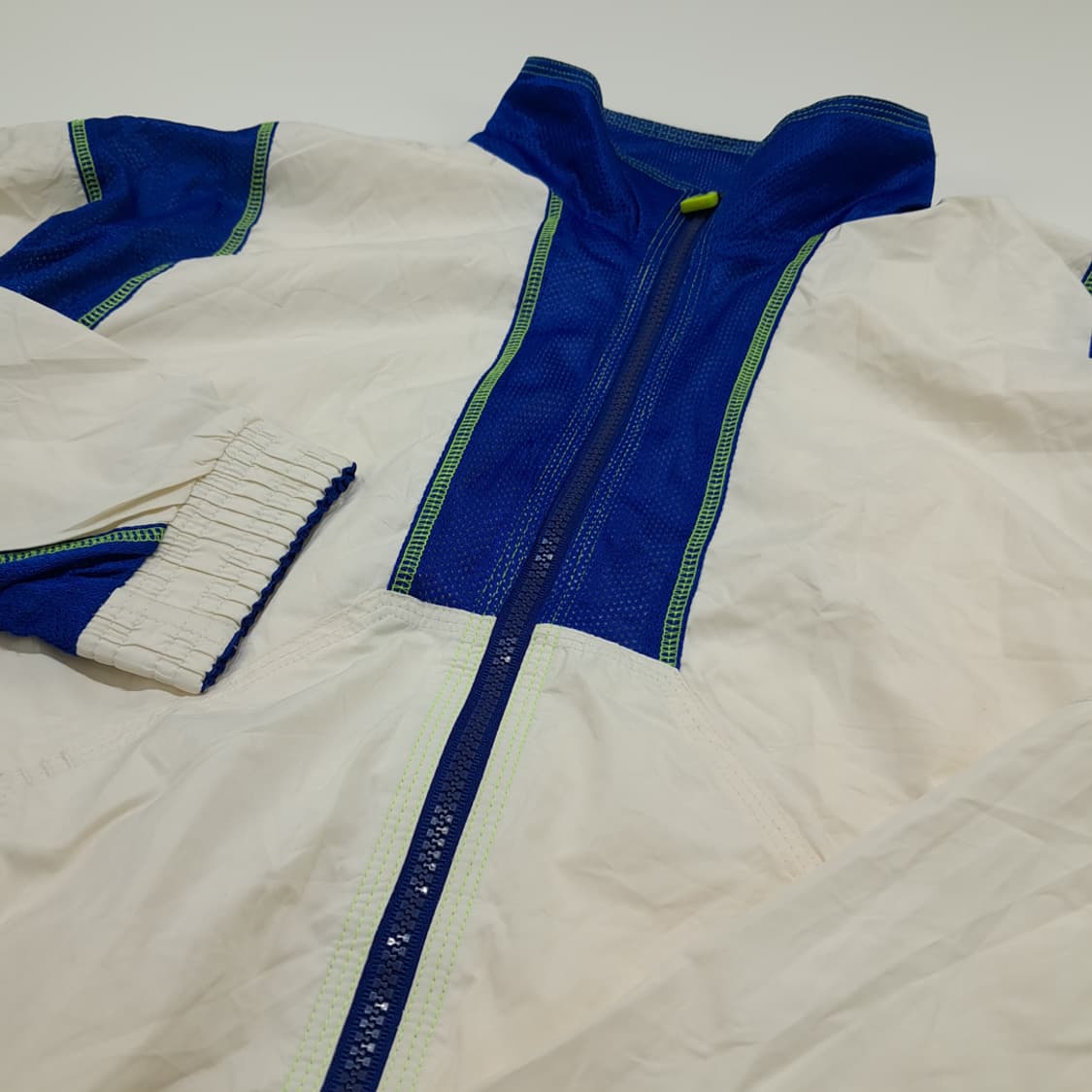 CN816 M 아디다스 EQUIPMENT 90s 윈드브레이커 자켓 상품이미지6