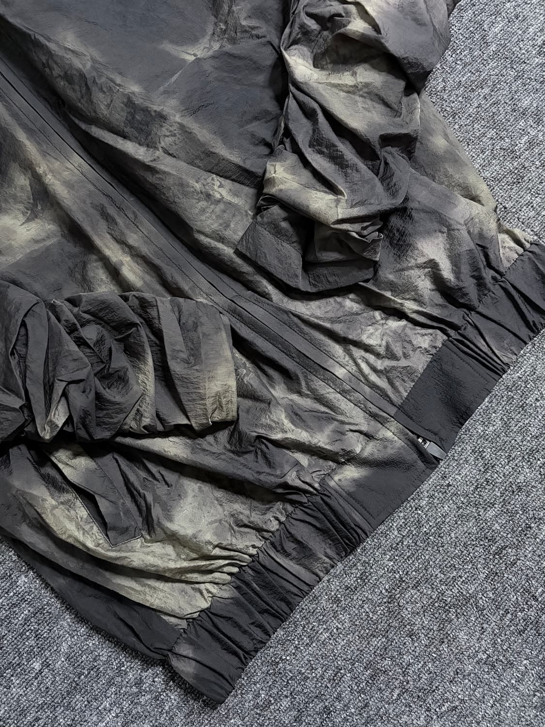 아조바이아조 타이다이 플리츠 자켓 상품이미지2