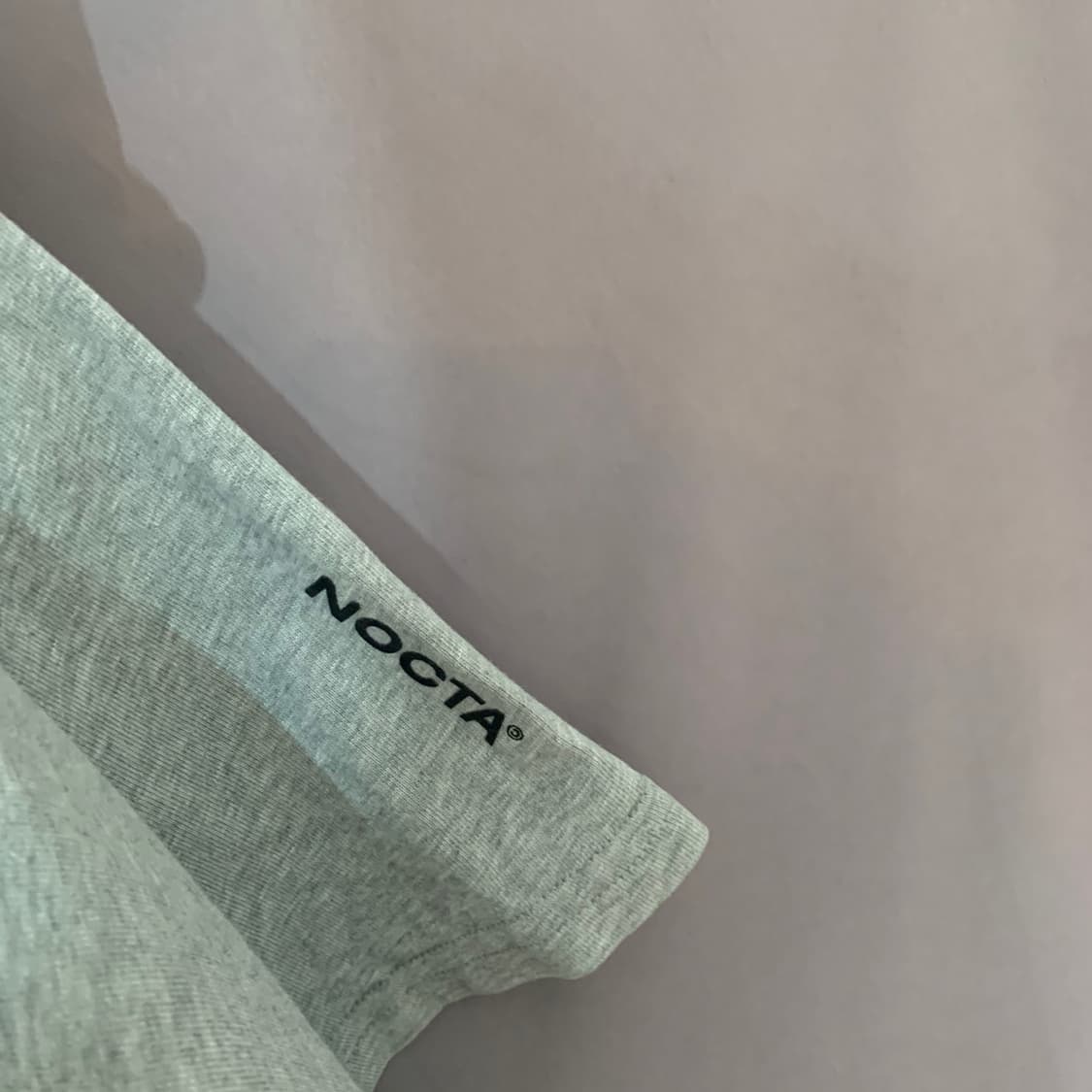 L 나이키 X 녹타 드레이크 맥스 90 그레이 반팔티 상품이미지5