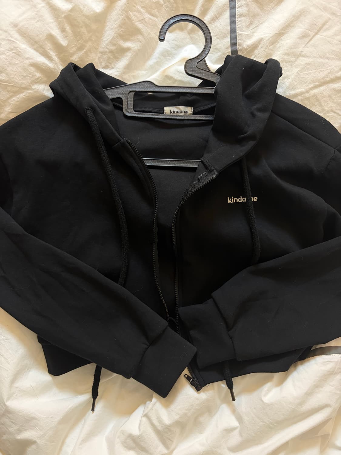 카인다미 크롭집업 상품이미지1