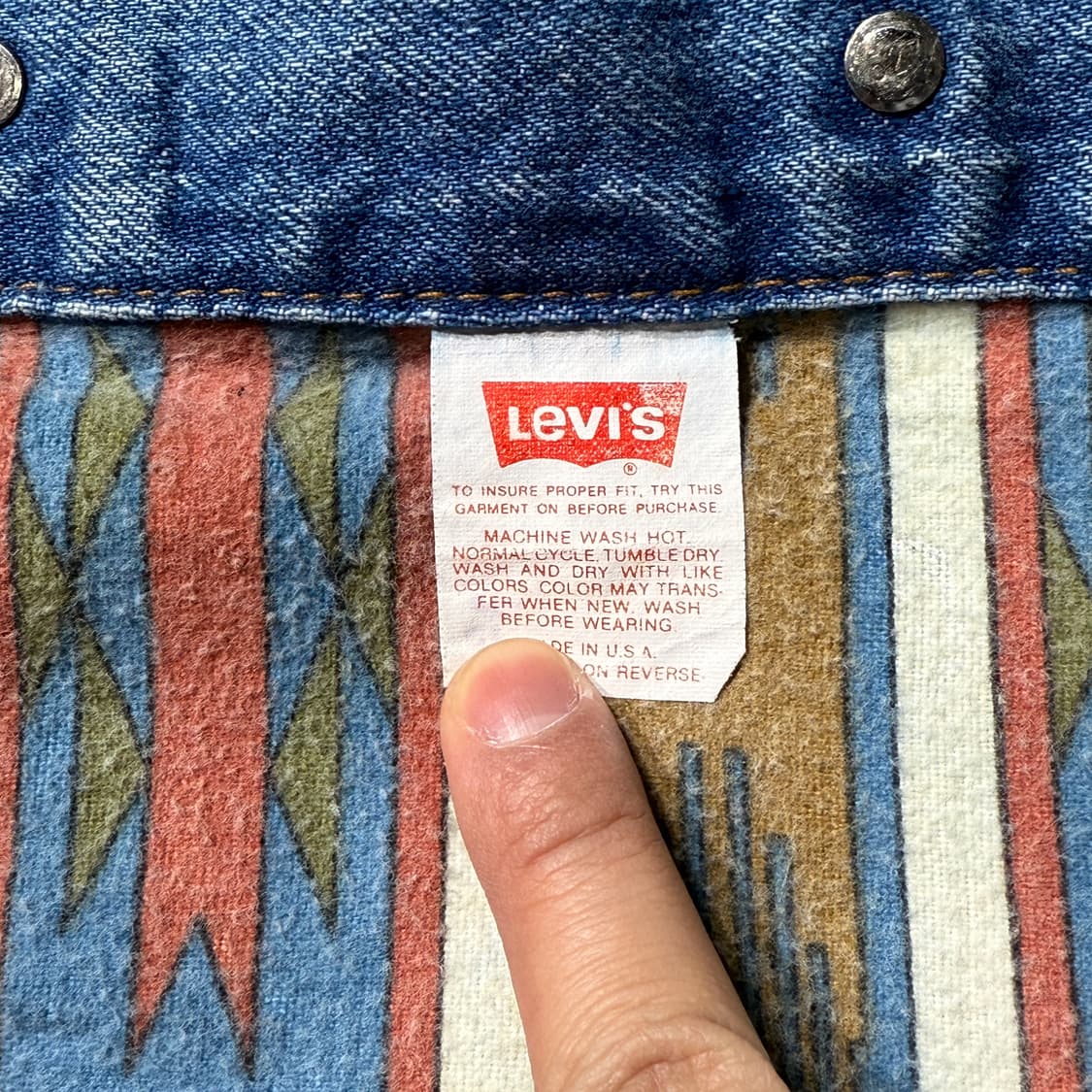 80s USA 리바이스 나바호 블랭킷 데님 트러커 (old-8530) 상품이미지6