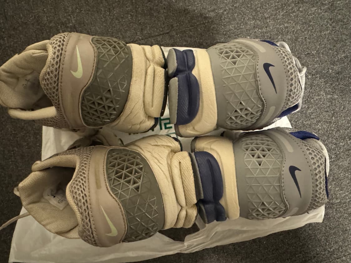 나이키 줌보메로5 280 2켤레 일괄 상품이미지4