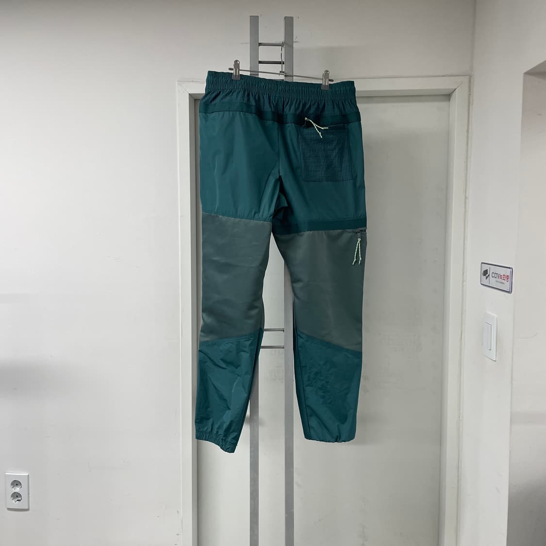 나이키 토트넘 팬츠 L 상품이미지6