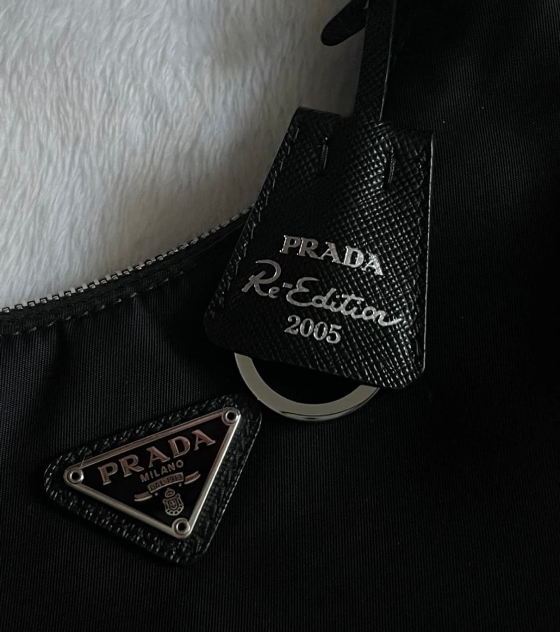 (백화점 정품) 프라다 리에디션 2005 호보백 상품이미지3