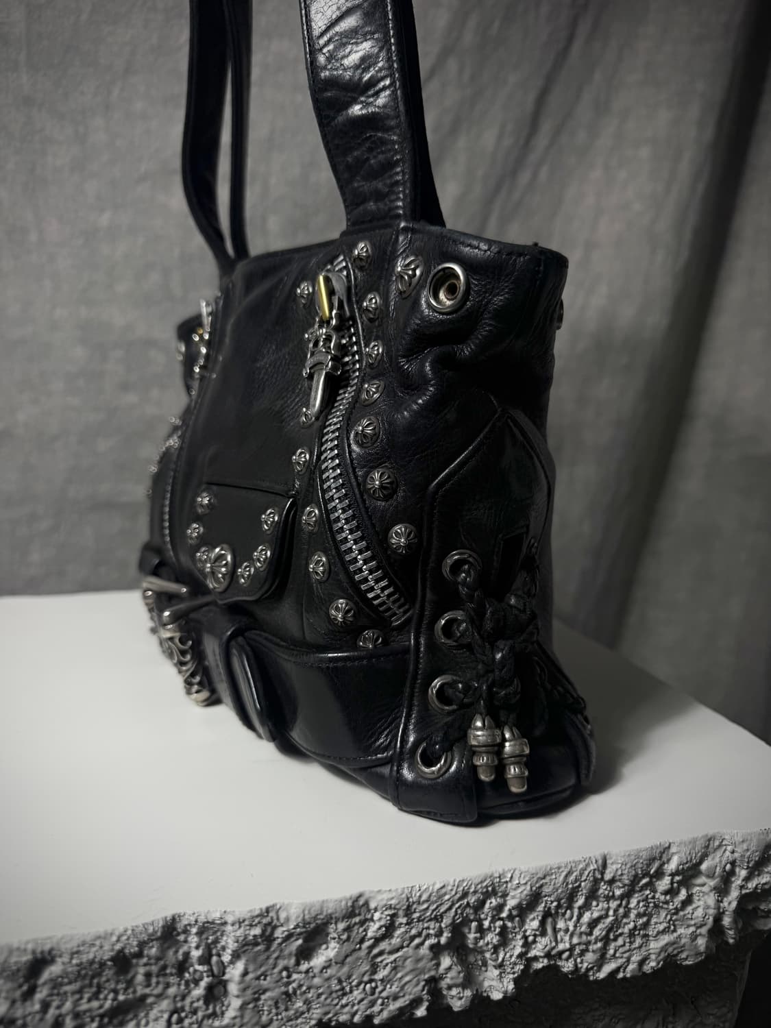 크롬하츠 JJ Dean 레더 백 상품이미지4