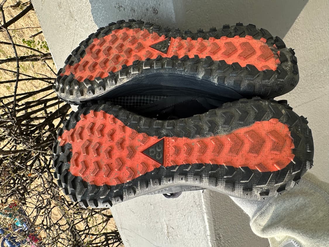 나이키 ACG 마운틴 플라이 로우 앤트러사이트 상품이미지5