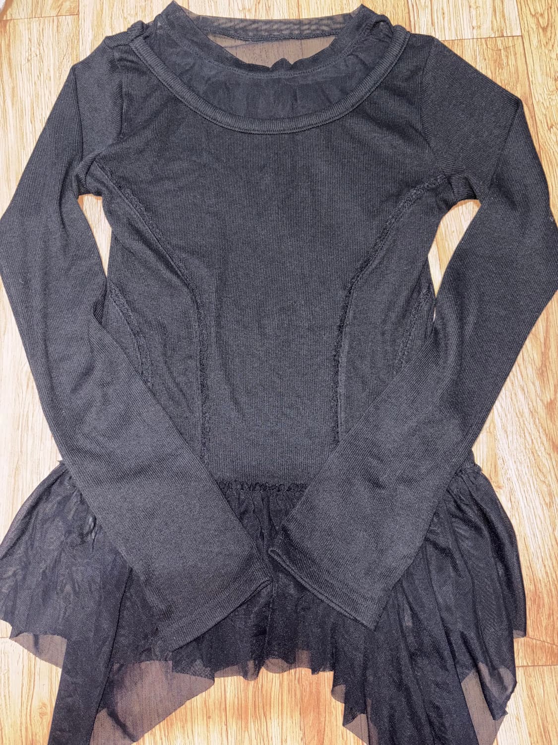 플레어업 레이어드 레이스 프릴 롱슬리브 상품이미지2