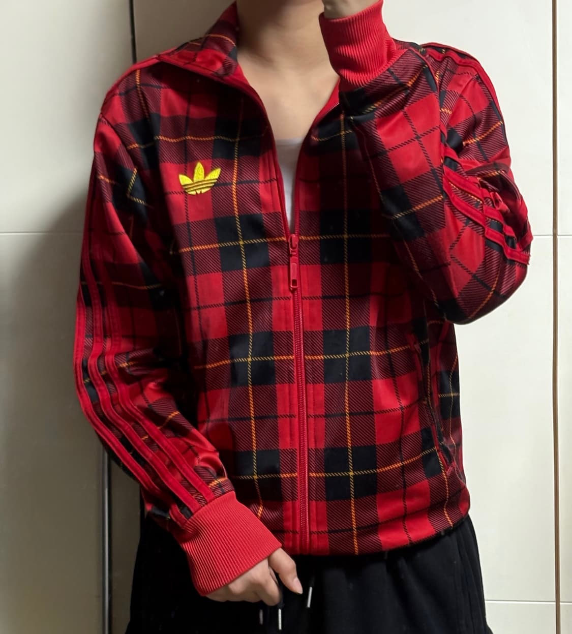 아디다스 체크 레드블랙 져지 상품이미지1