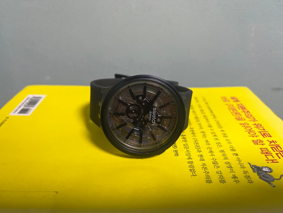 스와치  빅볼트DARK TASTE 모델(SO27B115) 상품이미지1