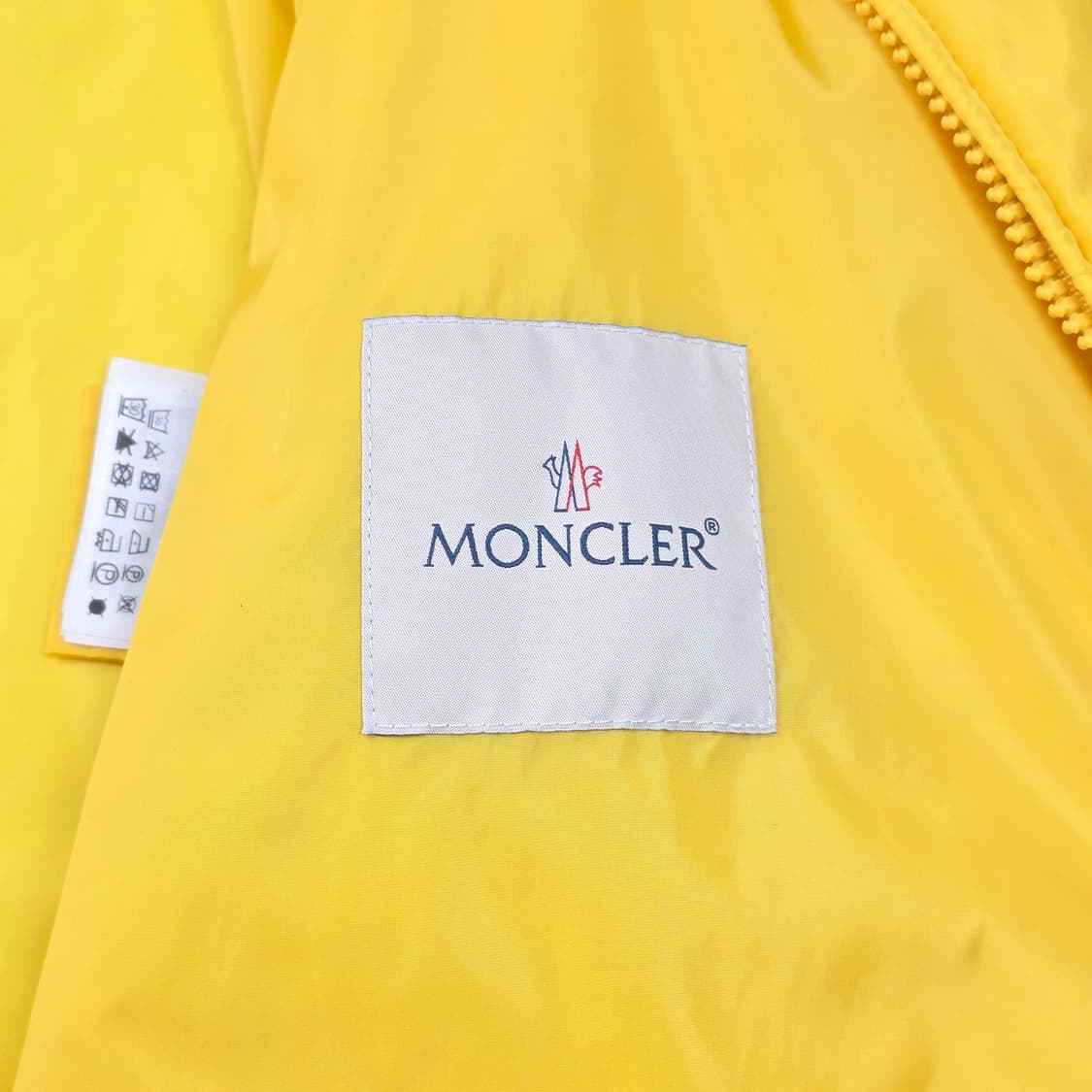 몽클레어 세실 바람막이 자켓 상품이미지5