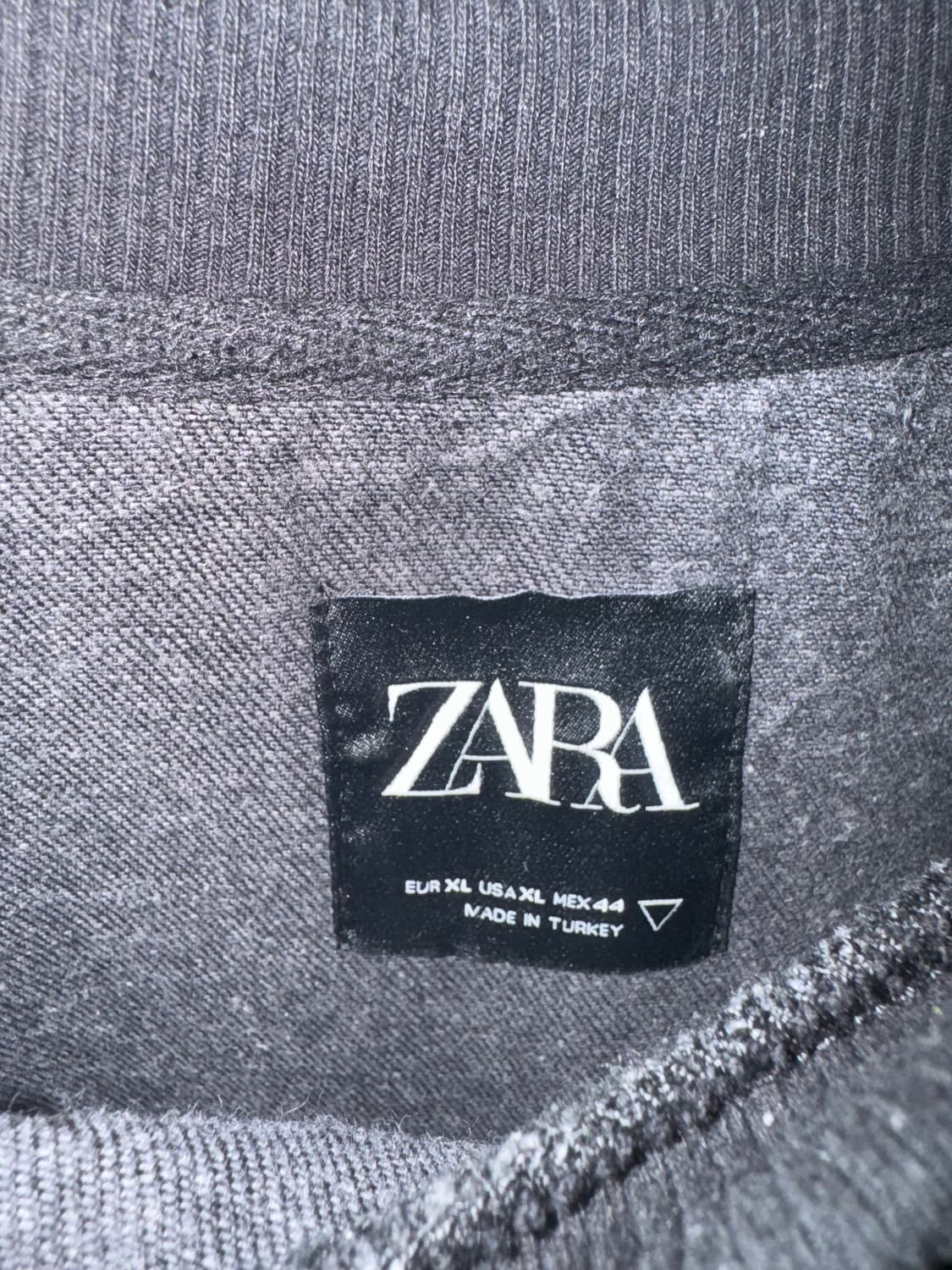 Zara 디스트로이드 데님 맨투맨 zip 상품이미지2